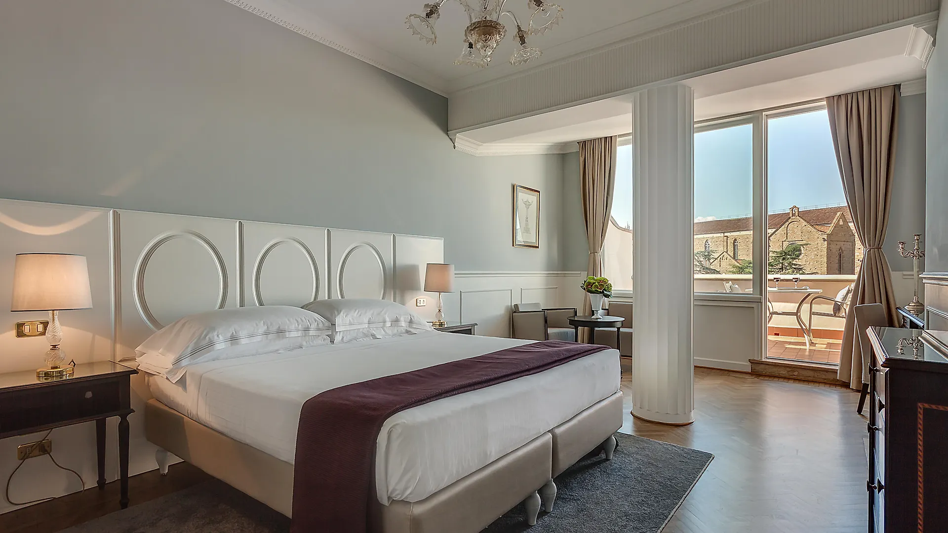Plaza Hotel Lucchesi Florence