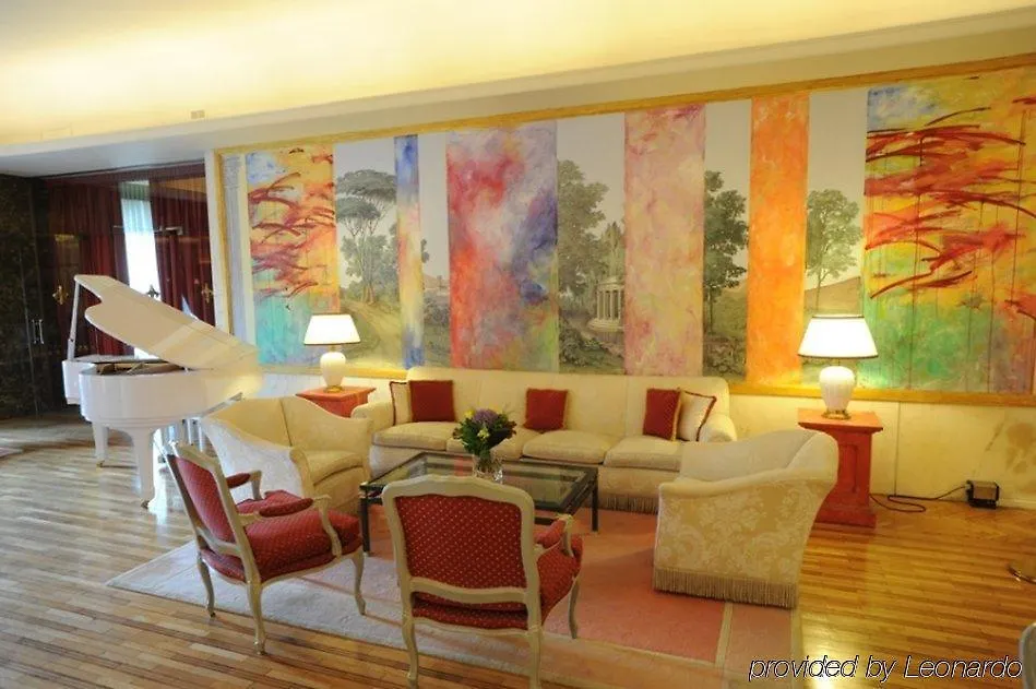 Plaza Hotel Lucchesi Florence