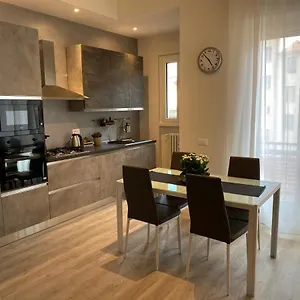 https://residenza-bonomi-23.it-lombardy.com