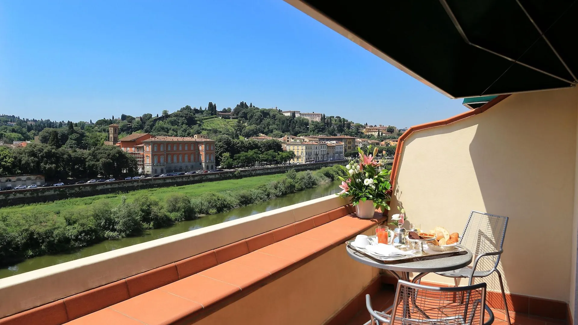Plaza Hotel Lucchesi Florence 4*,  Italy